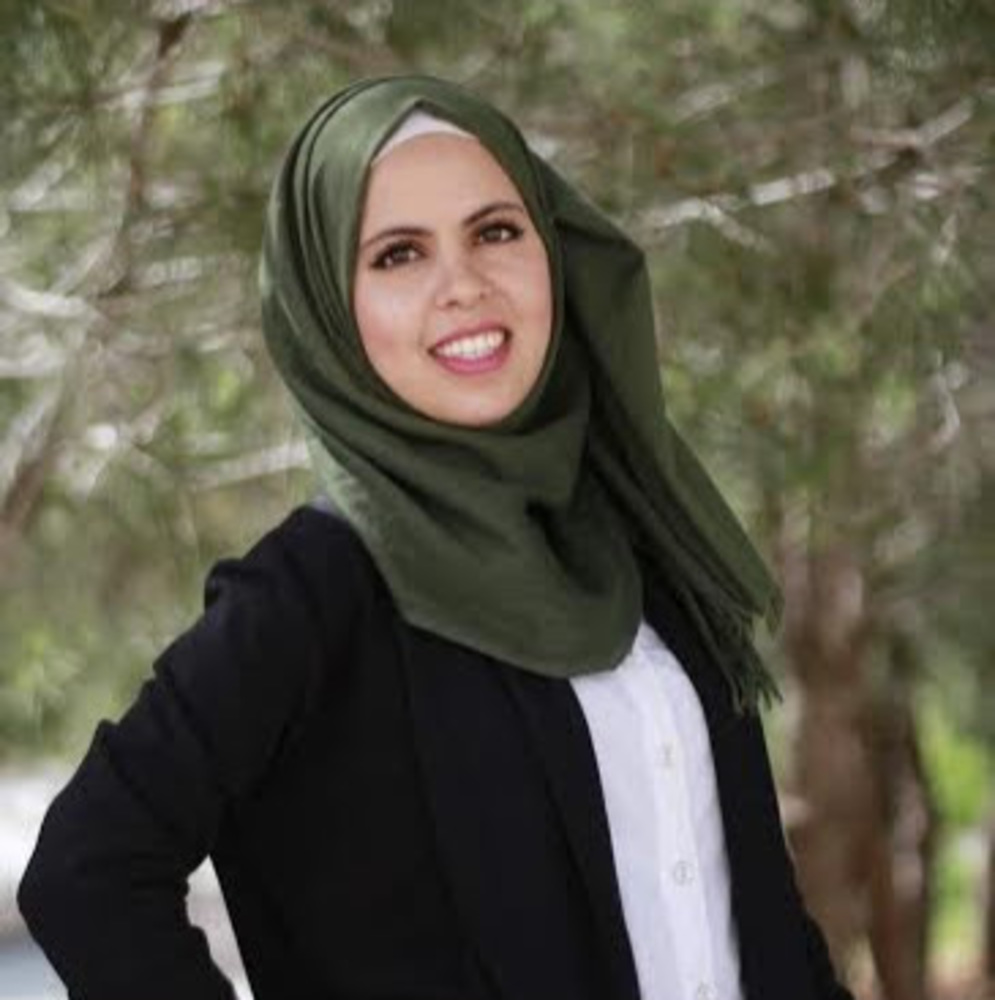 Meet your Posher, Aseel